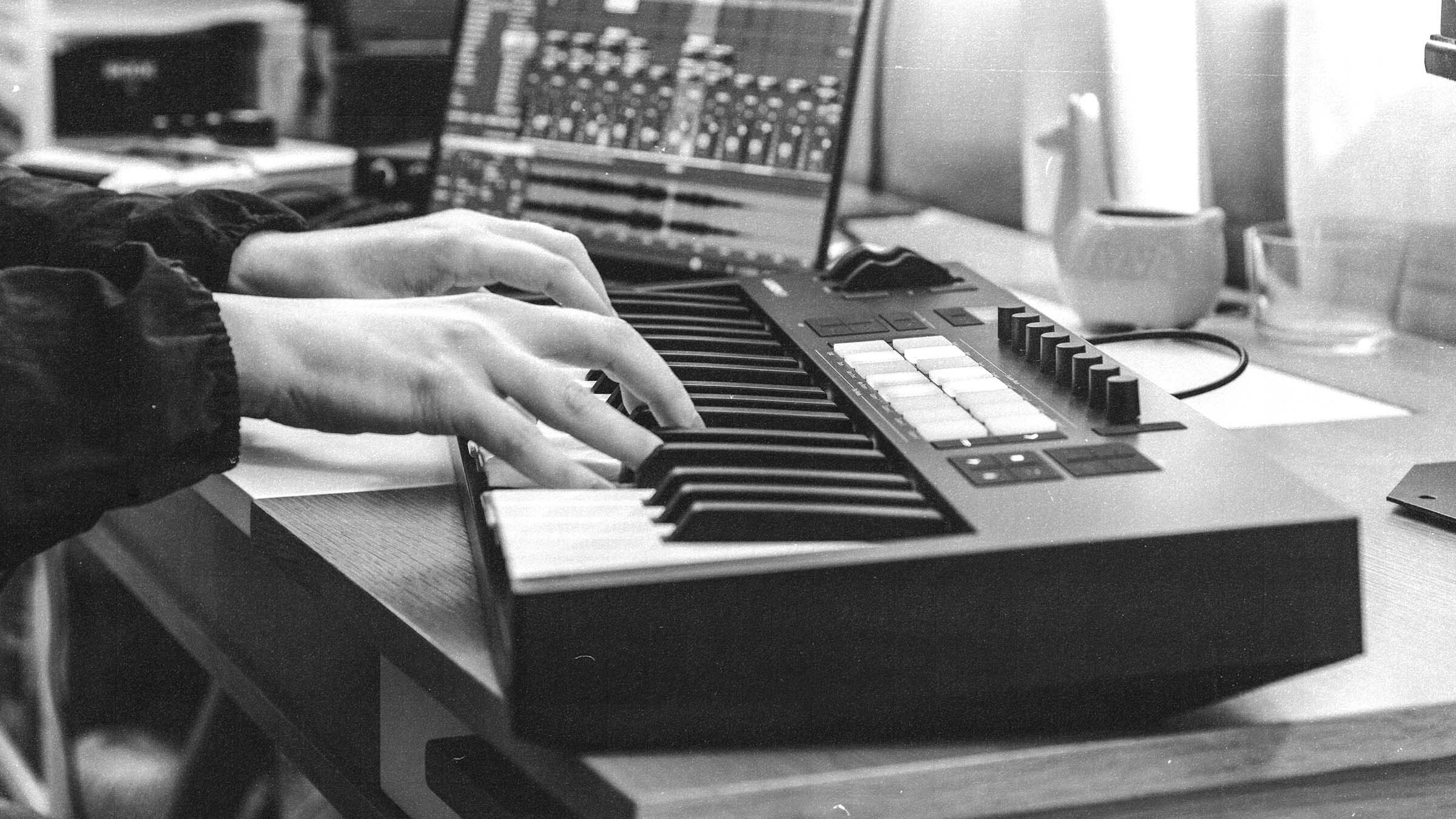 Launchkey 37 MK4 | Novation