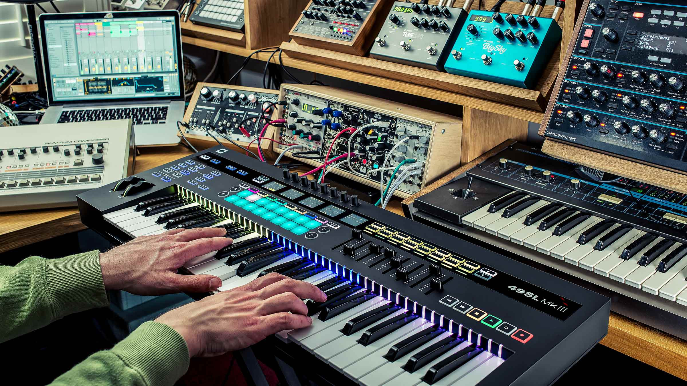 SL | Novation