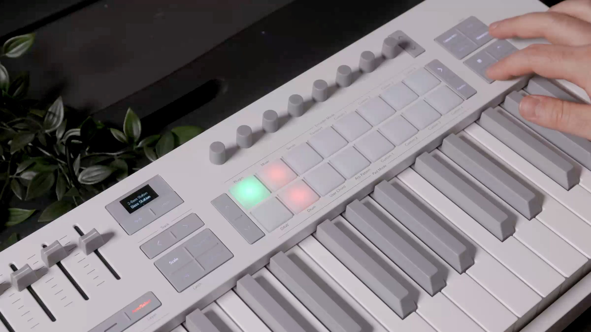DTM・DAW novation Launchkey Mini 37 Mk4 White Launchkey Mini 37 White MK4 | Novation