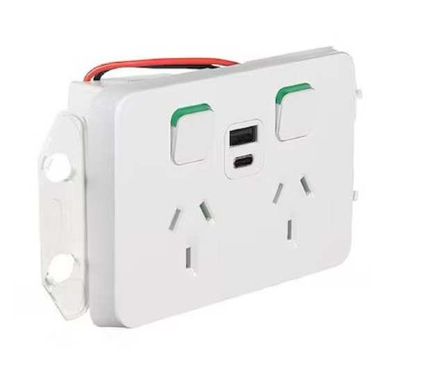 Clipsal Iconic Double Power point GPO 10A with USB Charger A + C Clipsal Iconic Double Power point GPO 10A with USB Charger A + C
