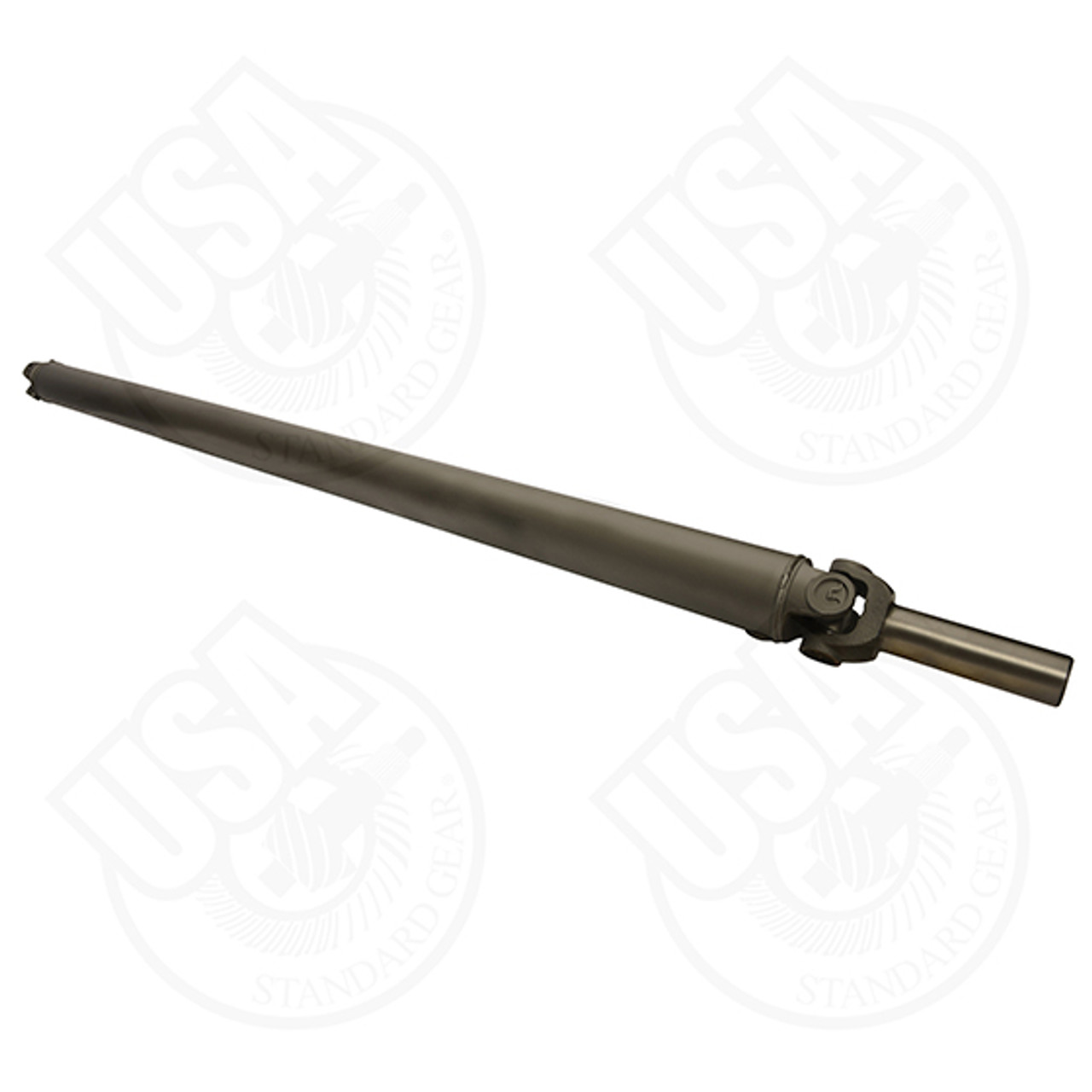 NEW USA Standard Rear Driveshaft for '99-'05 GM SILVERADO & SIERRA 1500, 68-1/4" Center to Center