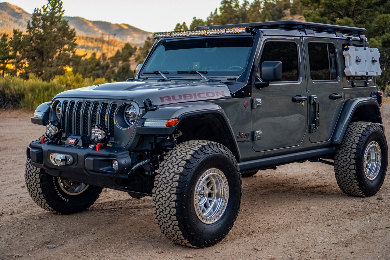 Jeep JL/JT Roof Bar LED Light Kit 50 Inch S8 Baja Designs