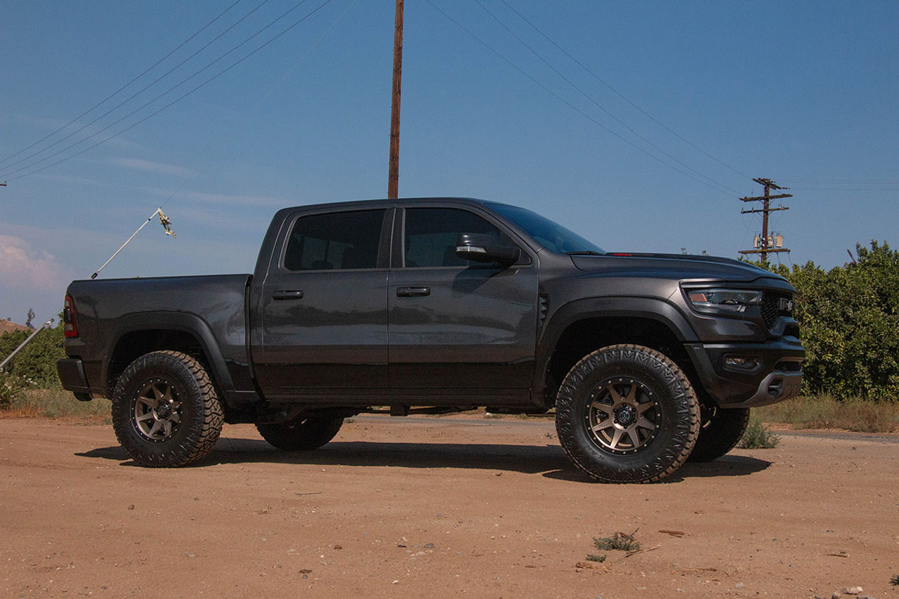 Icon Alloys Rebound Bronze -18 X 9 / 6 X 5.5" / 0Mm / 5" Bs