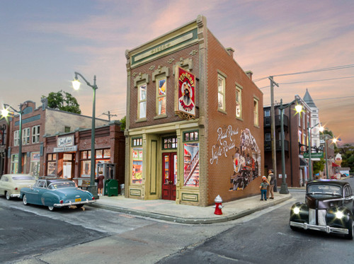 O Toy & Hobby Junction Built-&-Ready Structure