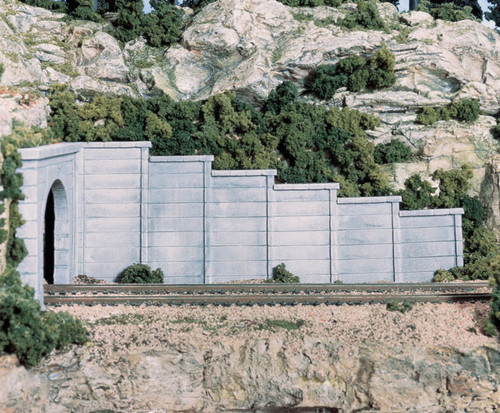 N Concrete Retaining Wall