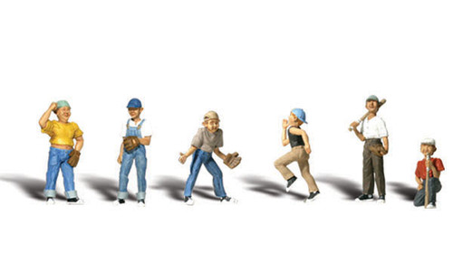 HO Baseball Players Ii Scenic Accents