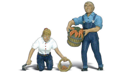 G Gus & Girty Gardner Scenic Accents