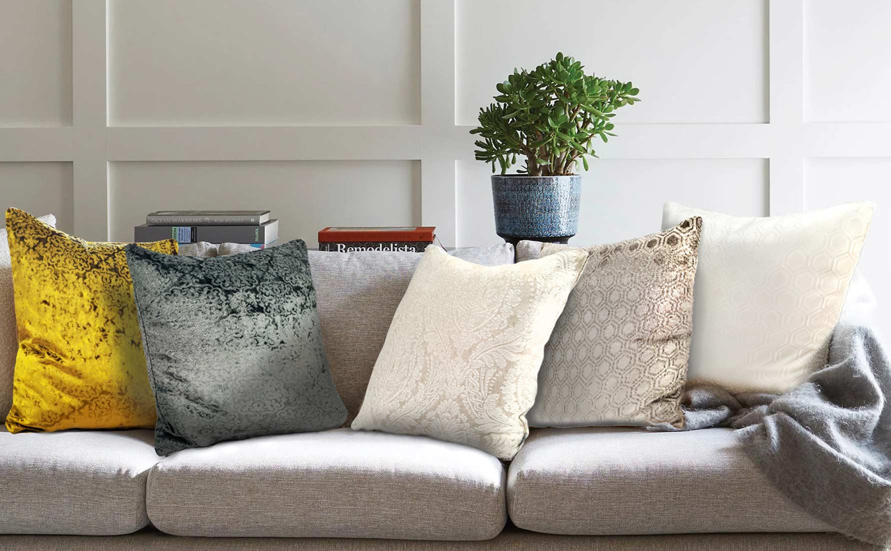 Picking the Right Throw Pillows For Your Grey Couch