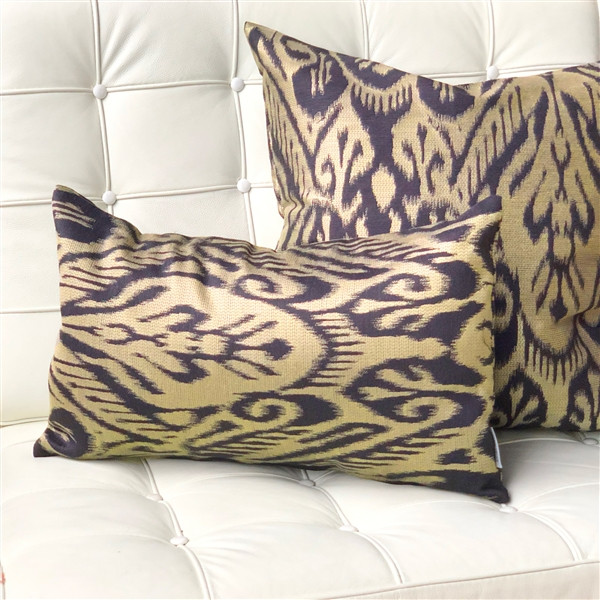 Mallorca Carbon Ikat Throw Pillow 20x20