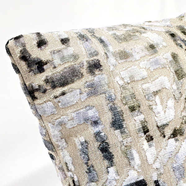 Geometric Maze Velvet Throw Pillow