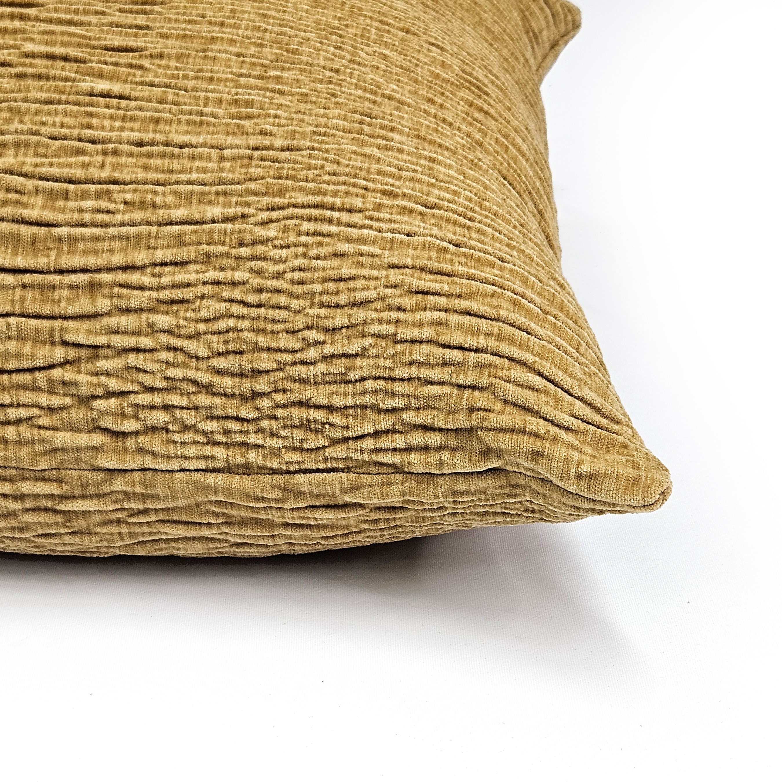 Loloi Throw Pillow - Thumbnail 5