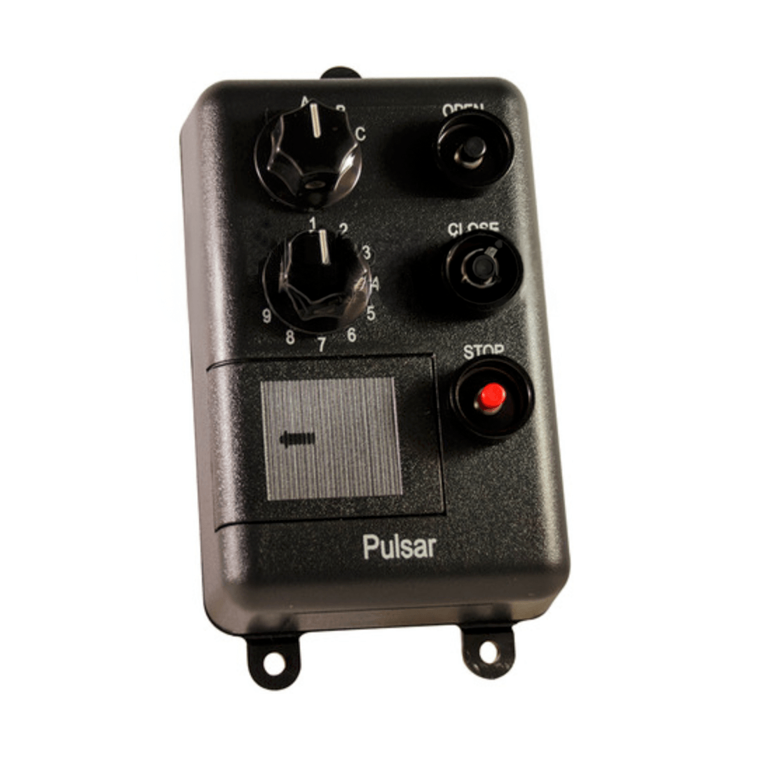 Pulsar 535T Gate & Garage Door Remote – 318 MHz