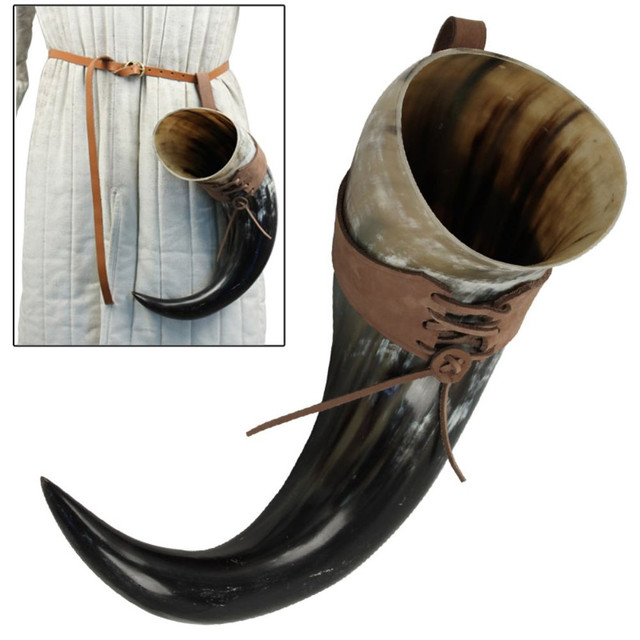 XL Drinking Horn with Brown Leather Belt Frog XL Drinking Horn with Brown Leather Belt Frog