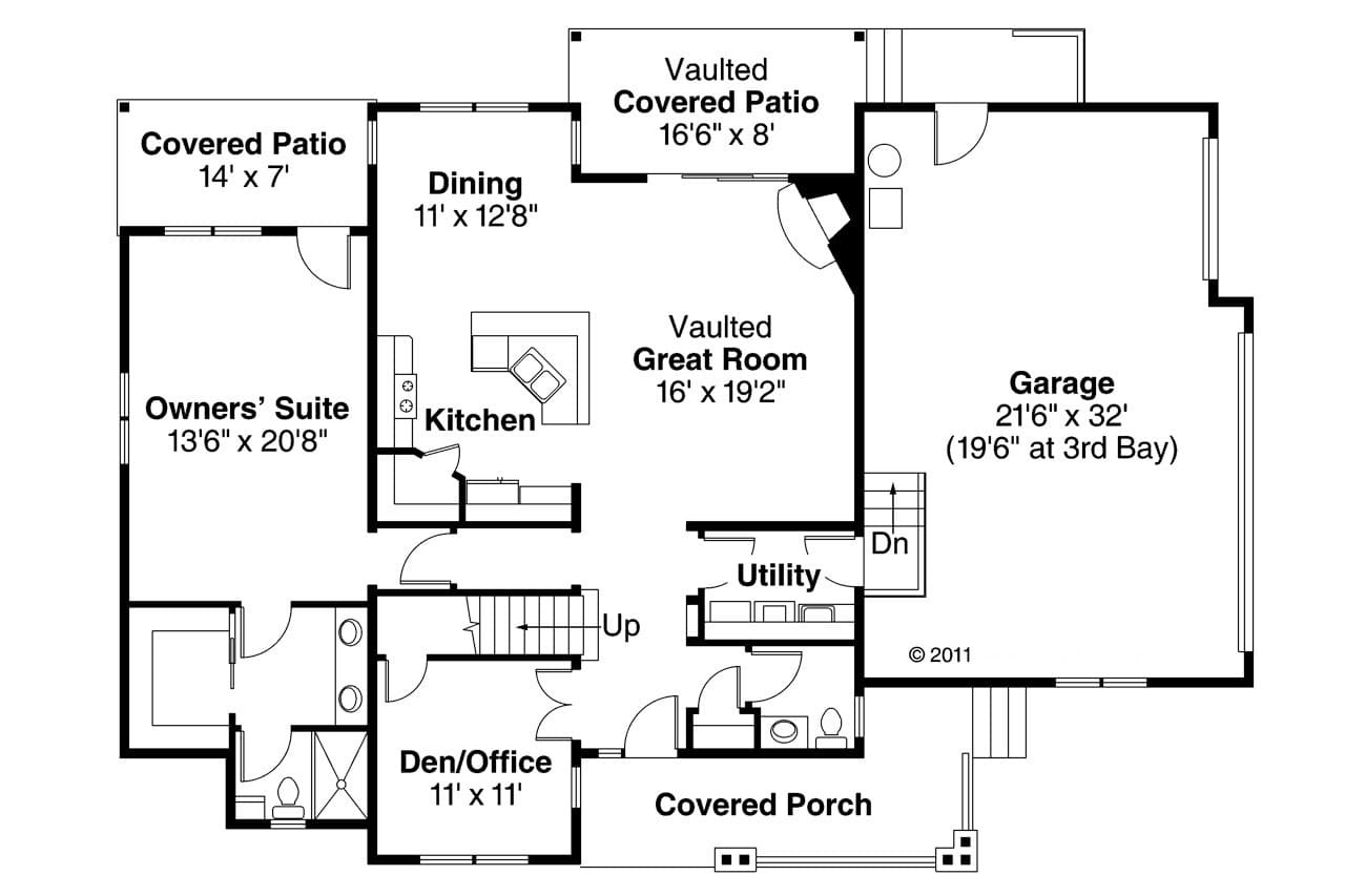 Country House Plan - Ontario 30-830 - 1st Floor Plan 