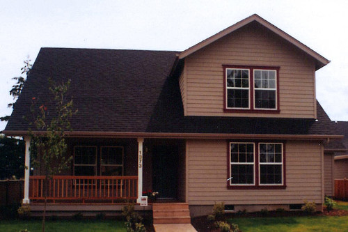 Country House Plan - Lockhart - Front Exterior 