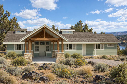 Craftsman House Plan - Tetherow - Front Exterior 
