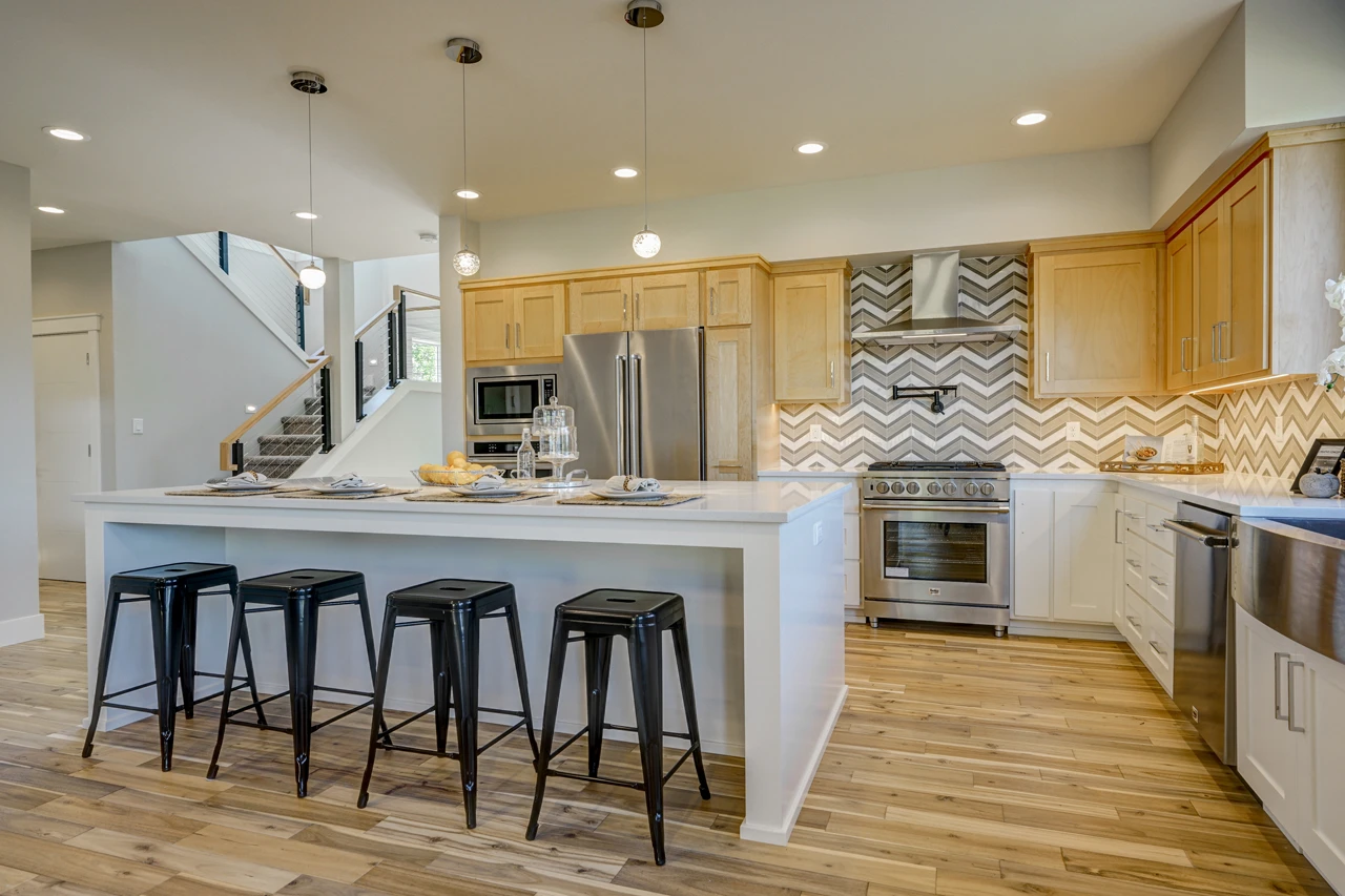 Rogue House Plan 31-127 - Kitchen