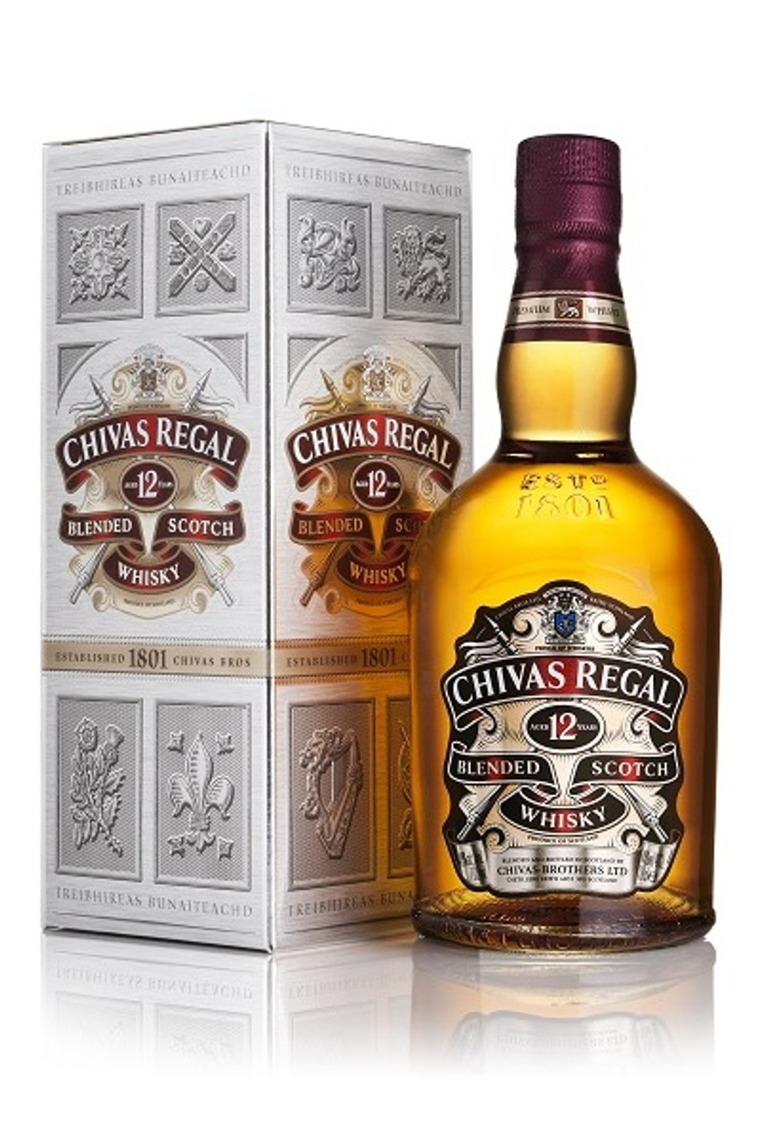 Whisky Chivas Régal 12 ans - Bouteille et 4 verres