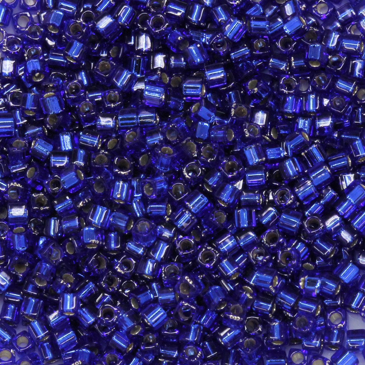 1.8mm Miyuki Cube Seed Beads -- 20 Sapphire / Silver Lined - Bead