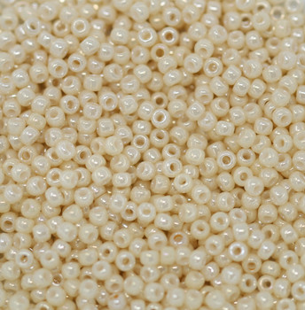 Size 11 Toho Seed Beads -- 421A Bone Pearl