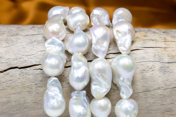 Freshwater Pearls White Polished 15x23mm Baroque