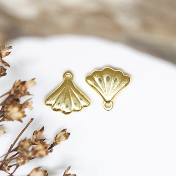 18K Gold Plated 7x8mm Tiny Shell Charm