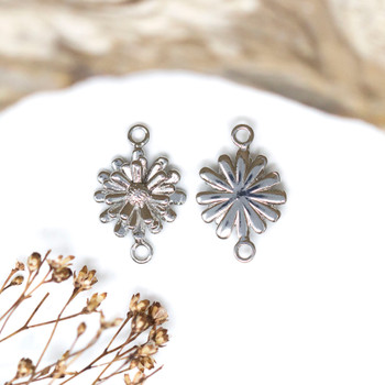 Platinum Plated 18x12mm Flower Link