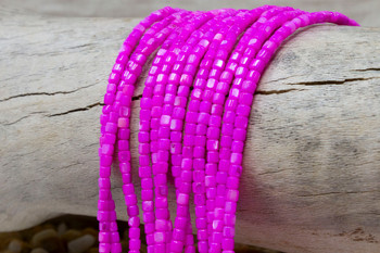 Natural Shell Hot Pink Dyed 3.5mm Polished Drum