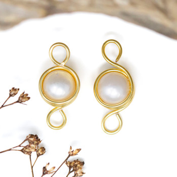 Gold Plated Polished 23x11mm Wire Wrapped Freshwater Potato Pearl Link