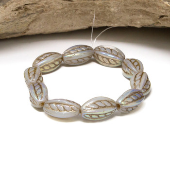 Czech Glass 15x9mm Twisted Oval Beads - White Luster Metallic Beige Wash