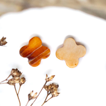Spiny Oyster Polished 10mm Orange Heart Bead