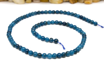 Jade Polished 4mm Round - Dyed Quetzel Green