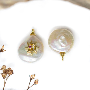 Freshwater Pearl Polished 12mm Gold & Pink Sun Coin Charm