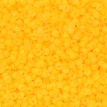 Size 15 Matsuno Seed Beads -- F202A Neon Crystal Matte / Tangerine Lined