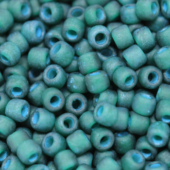 Size 8 Matsuno Seed Beads -- F399Q Dark Green / Green Lined Matte