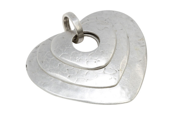 Antique Silver Plated Zamak 70x60mm 3 Heart Pendant