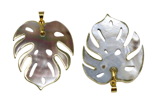 Black Shell Polished 38x32mm Monstera Leaf Pendant