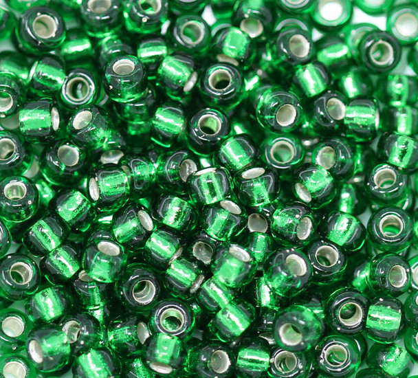 Size 6 Miyuki Seed Beads -- 146S Green / Silver Lined