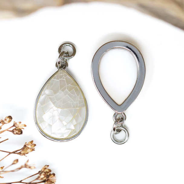 White Cracked Shell Silver Plated 20x15mm Drop Pendant