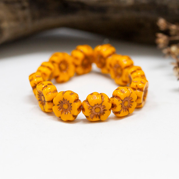 Czech Glass 7mm Hibiscus Flower Beads - Marigold Yellow Copper Wash