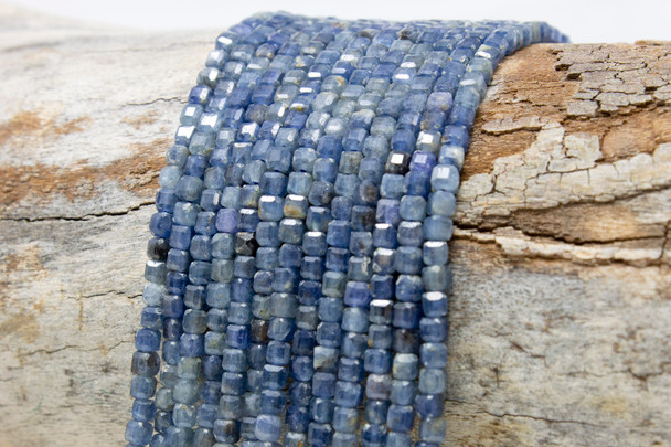 Sapphire Polished 3mm Faceted Cube