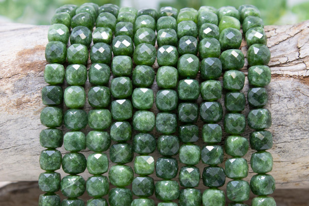 Dyed Green Quartz Polished 8mm Faceted Cube