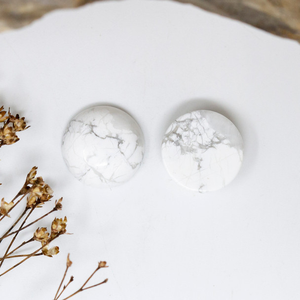 White Howlite Polished 14mm Coin Cabochon