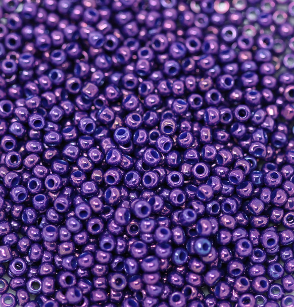 Size 11 Toho Seed Beads -- 460D Metallic Purple