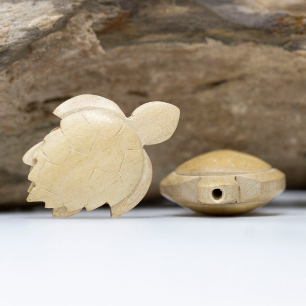 Hand Carved White Wood 34x24.5mm Turtle