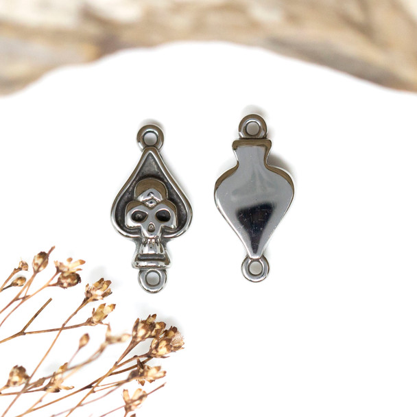 Silver Plated Stainless Steel 20x10mm Spades Skull Link