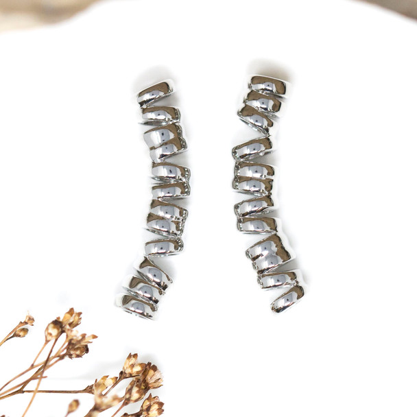 Platinum Plated 29x5.5mm Curved Spiral Bead