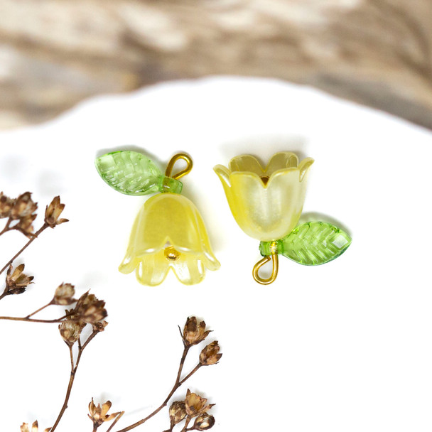 Bell Flower with Resin Leaf 14x10mm Lemon Pearl
