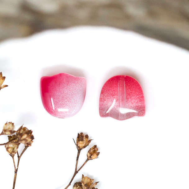 Lampwork Glass Bead 9mm Cerise Tulip Flower