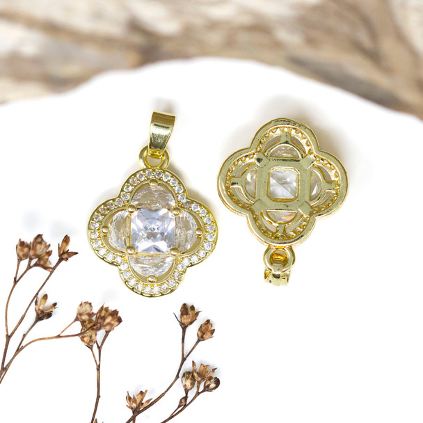 Gold Plated 18mm Crystal Clover Charm